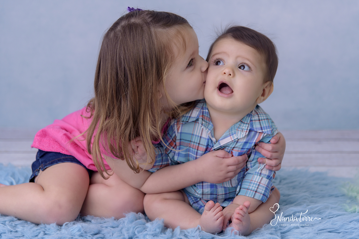 bebê-baby-fotografia-fotógrafo-foto-book-ensaio-fotográfico-estúdio-nanda-tirre-photo-acompanhamento-mãe-pai-rio-de-janeiro-rj-amamentação-photography-photographer-RJ-criança-família-kids-infância-infantil-mês-meses-fotógrafa-fotos-sessão-crescimento