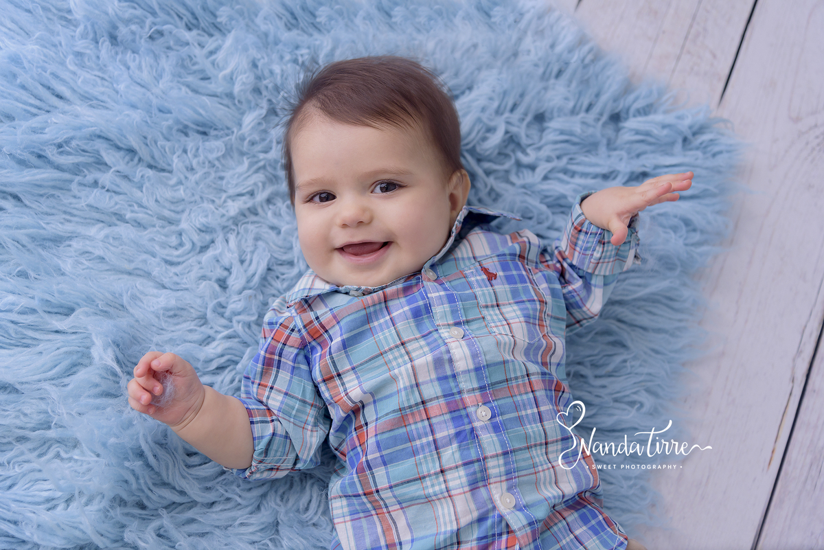 bebê-baby-fotografia-fotógrafo-foto-book-ensaio-fotográfico-estúdio-nanda-tirre-photo-acompanhamento-mãe-pai-rio-de-janeiro-rj-amamentação-photography-photographer-RJ-criança-família-kids-infância-infantil-mês-meses-fotógrafa-fotos-sessão-crescimento