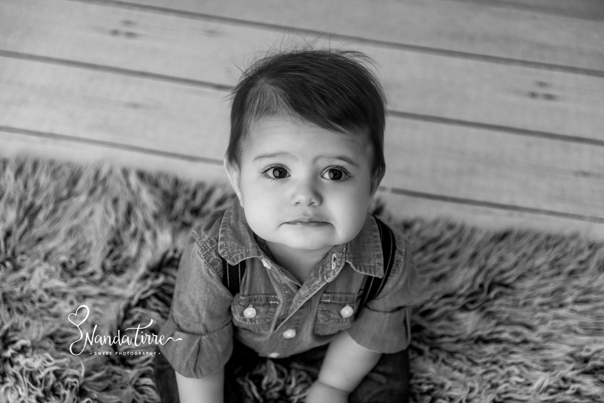 bebê-baby-fotografia-fotógrafo-foto-book-ensaio-fotográfico-estúdio-nanda-tirre-photo-acompanhamento-mãe-pai-rio-de-janeiro-rj-amamentação-photography-photographer-RJ-criança-família-kids-infância-infantil-mês-meses-fotógrafa-fotos-sessão-crescimento