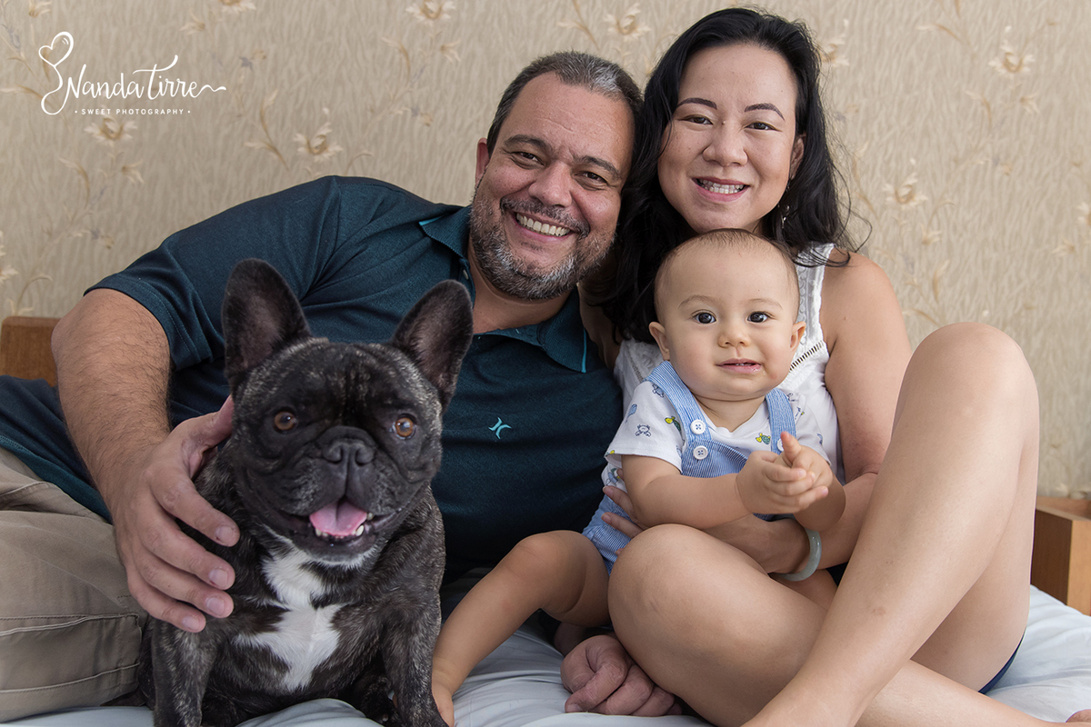 bebê-baby-fotografia-fotógrafo-foto-book-ensaio-fotográfico-estúdio-nanda-tirre-photo-acompanhamento-mãe-pai-rio-de-janeiro-rj-lifestyle-photography-photographer-RJ-criança-família-kids-infância-infantil-mês-meses-fotógrafa-fotos-sessão-crescimento-casa