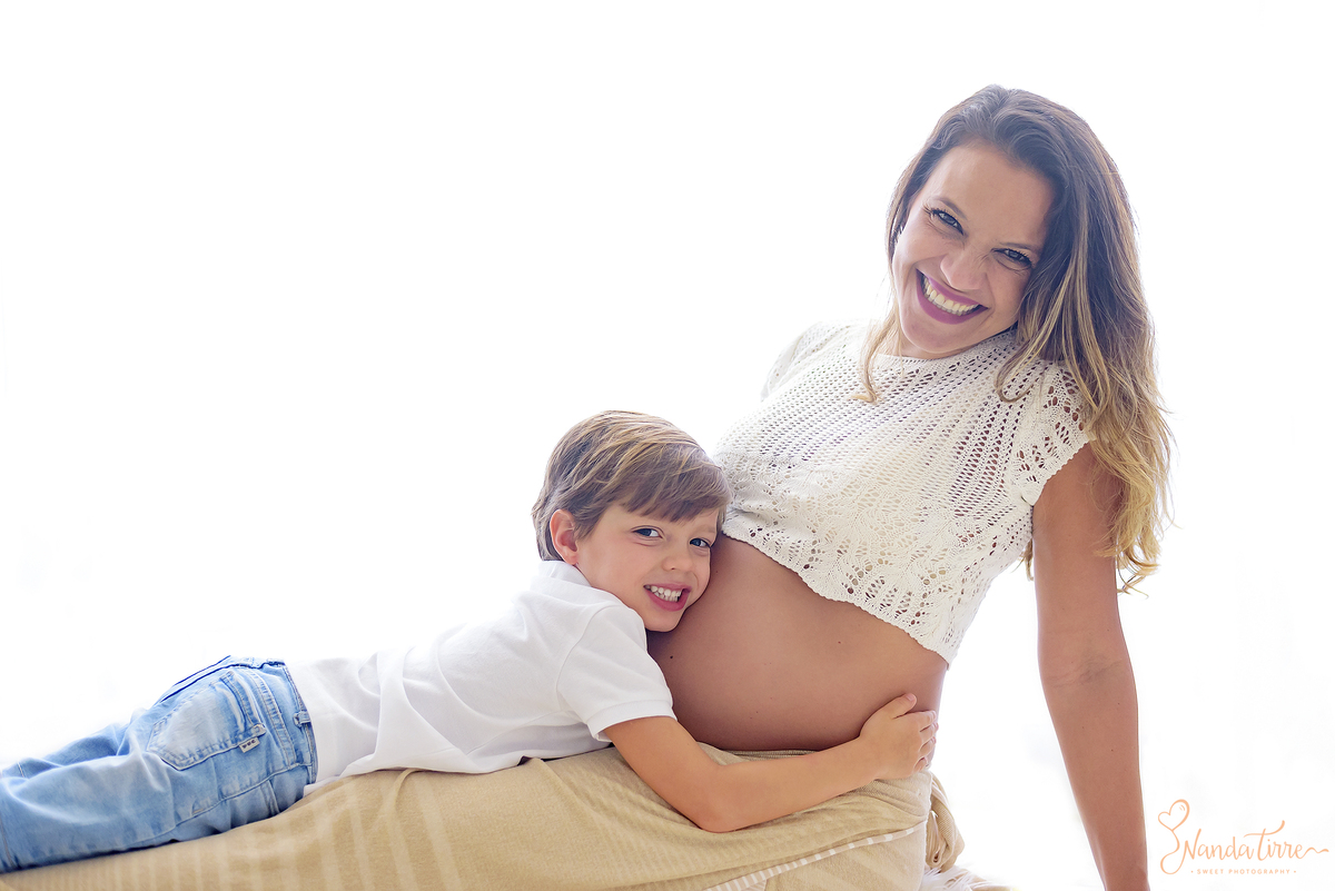 gravida-bebê-baby-fotografia-fotógrafo-foto-book-ensaio-fotográfico-estúdio-nanda-tirre-photo-maternidade-perinatal-cssj-mãe-pai-gravidez-gestante-gestação-rio-de-janeiro-rj-parto-amamentação-photography-photographer-RJ-newborn-recém-nascido