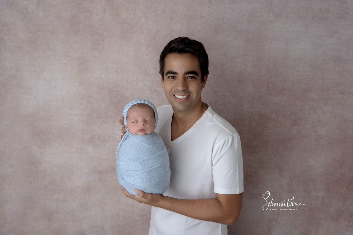 ensaio-newborn-recém-nascido-book-bebê-fotografia-foto-fotografo-teresopolis-rio de janeiro-rj-petropolis-maternidade-perinatal-hctco-nascimento-parto-itaipava-mãe-pai-nanda-tirre-friburgo-estúdio-sessão-fotográfica-fotográfico