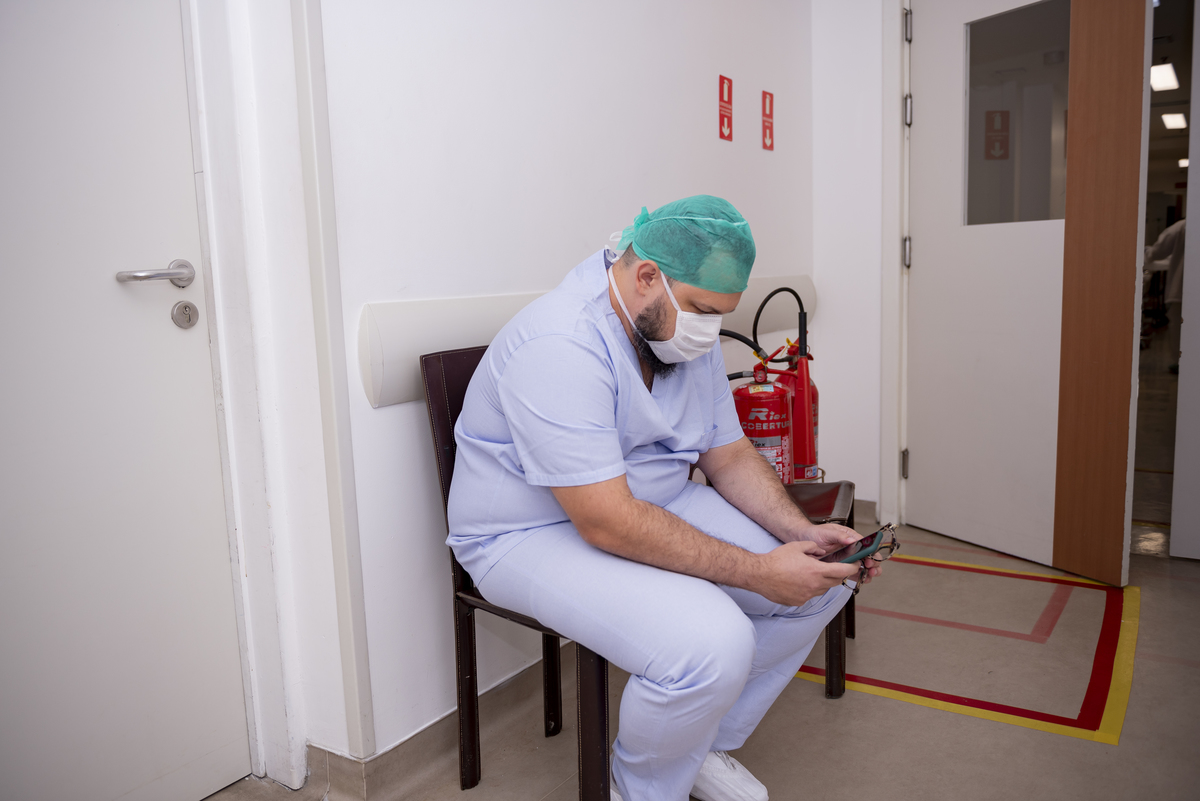 parto-nascimento-foto-fotografia-fotografo-cesarea-recem-nascido-bebê-newborn-rio de janeiro-rj-teresópolis-maternidade-perinatal-normal-vaginal-natural-obstetra-pediatra-família-berçário-nascer-hctco-doula-gestante-grávida-amamentação-gestação-mãe-video