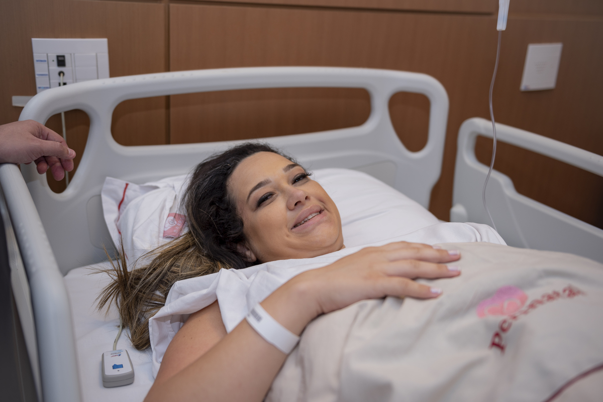 parto-nascimento-foto-fotografia-fotografo-cesarea-recem-nascido-bebê-newborn-rio de janeiro-rj-teresópolis-maternidade-perinatal-normal-vaginal-natural-obstetra-pediatra-família-berçário-nascer-hctco-doula-gestante-grávida-amamentação-gestação-mãe-video