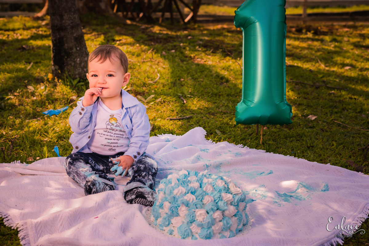 ensaio-de-família-infantil-pietro-1-ano-menino-criança-lindo-parque-histórico-smash-the-cake-lajeado-rs-fotografia-enlace-vinicius-scherer-fotografialajeado