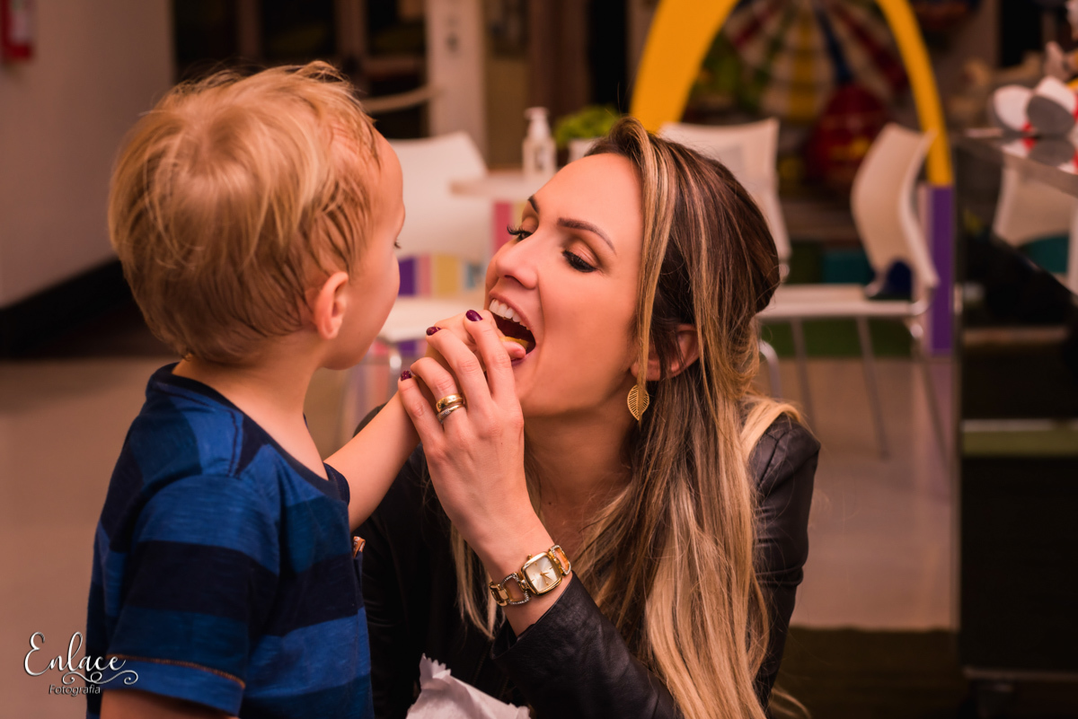 aniversário-família-infantil-vicente-lucca-5-anos-2-meninos-crianças-lindos-colorá-casa-de-festas-lajeado-rs-fotografia-enlace-vinicius-scherer-fotografialajeado