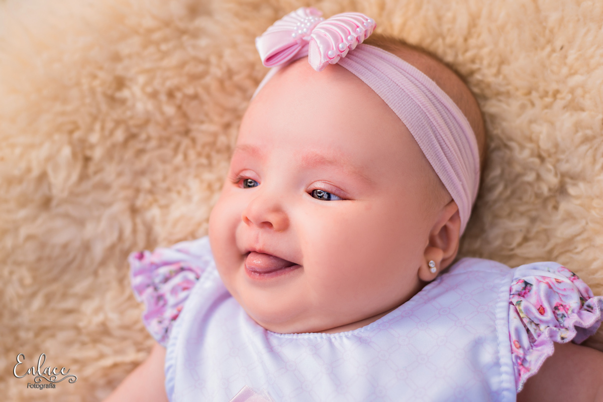 ensaio-de-família-infantil-lorena-2-meses-menina-criança-linda-lajeado-rs-fotografia-enlace-vinicius-scherer-fotografialajeado