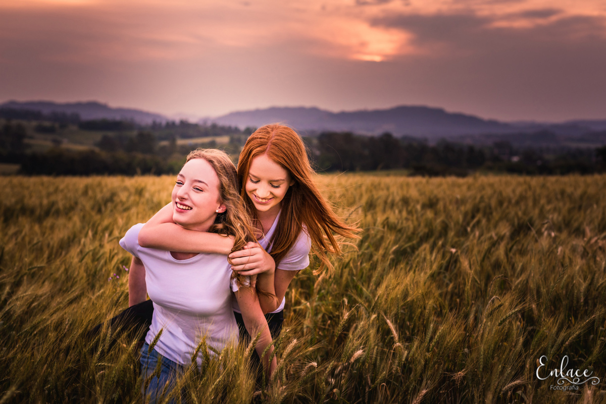 ensaio-gemeas-família--luana-laura-debutante-15-anos-2-meninas-jardim-botanico-santa-clara-lajeado-rs-fotografia-enlace-vinicius-scherer-fotografialajeado