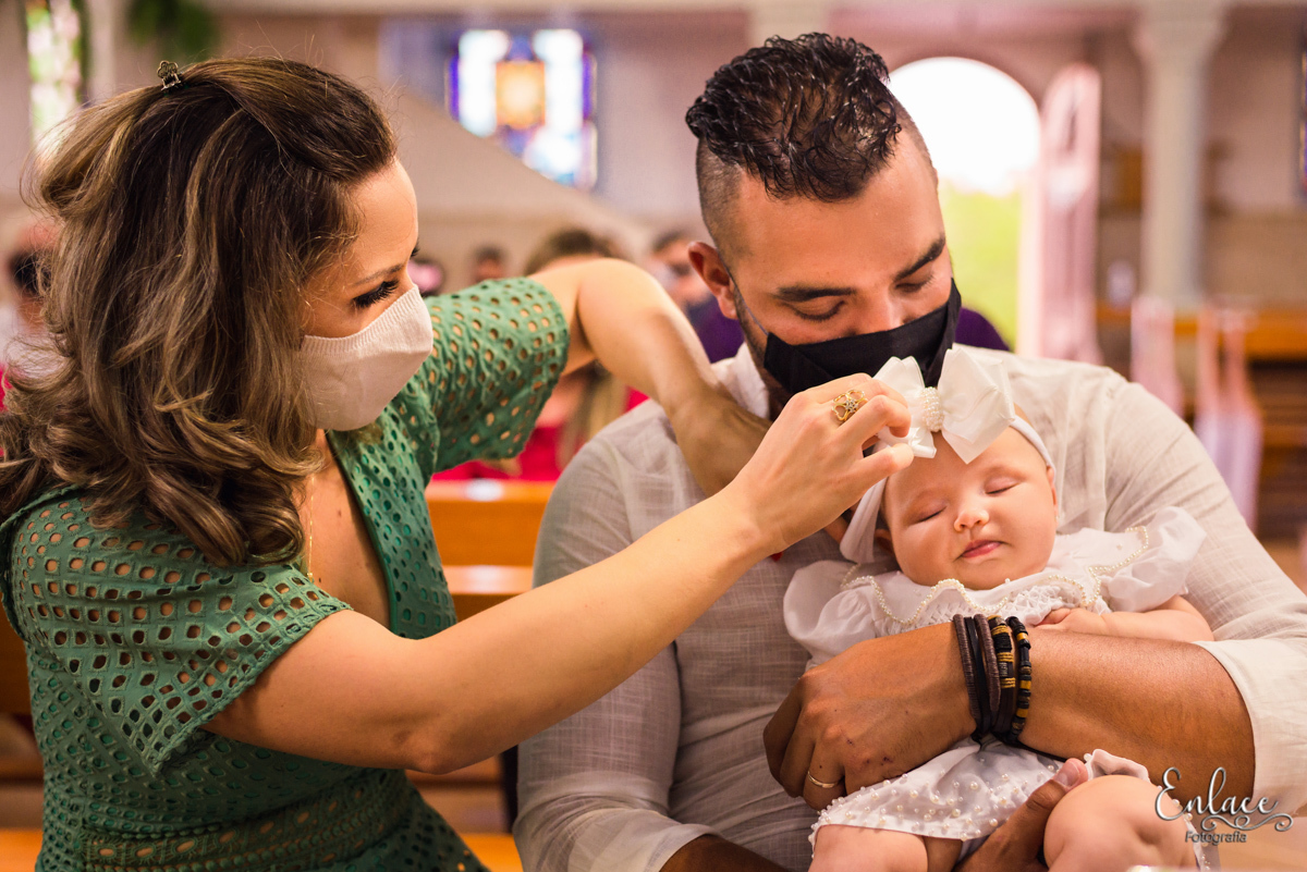 momento família batizado menina lajeado RS família pandemia fotografo vinicius scherer enlace