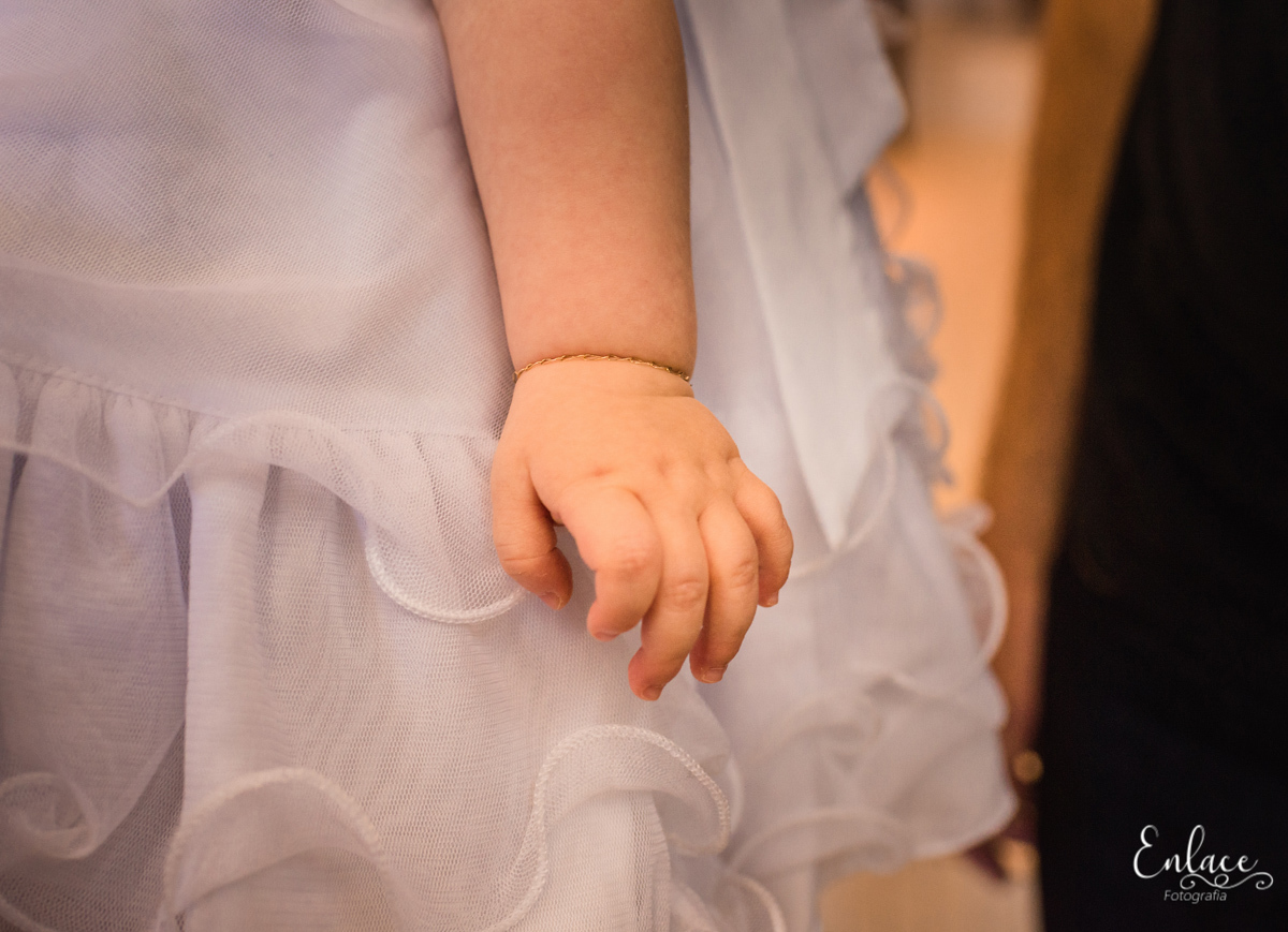 batizado-lajeado-rio-grande-do-sul-menina-batismo-família-pandemia-2020-distanciamento-social-brasil-rs-fotografo-enlace-vinicius-scherer 