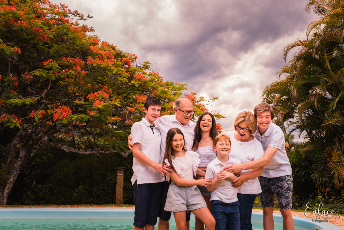 ensaio de família grande, casa da avó, lajeado RS, enlace fotografia, Vinicius Scherer