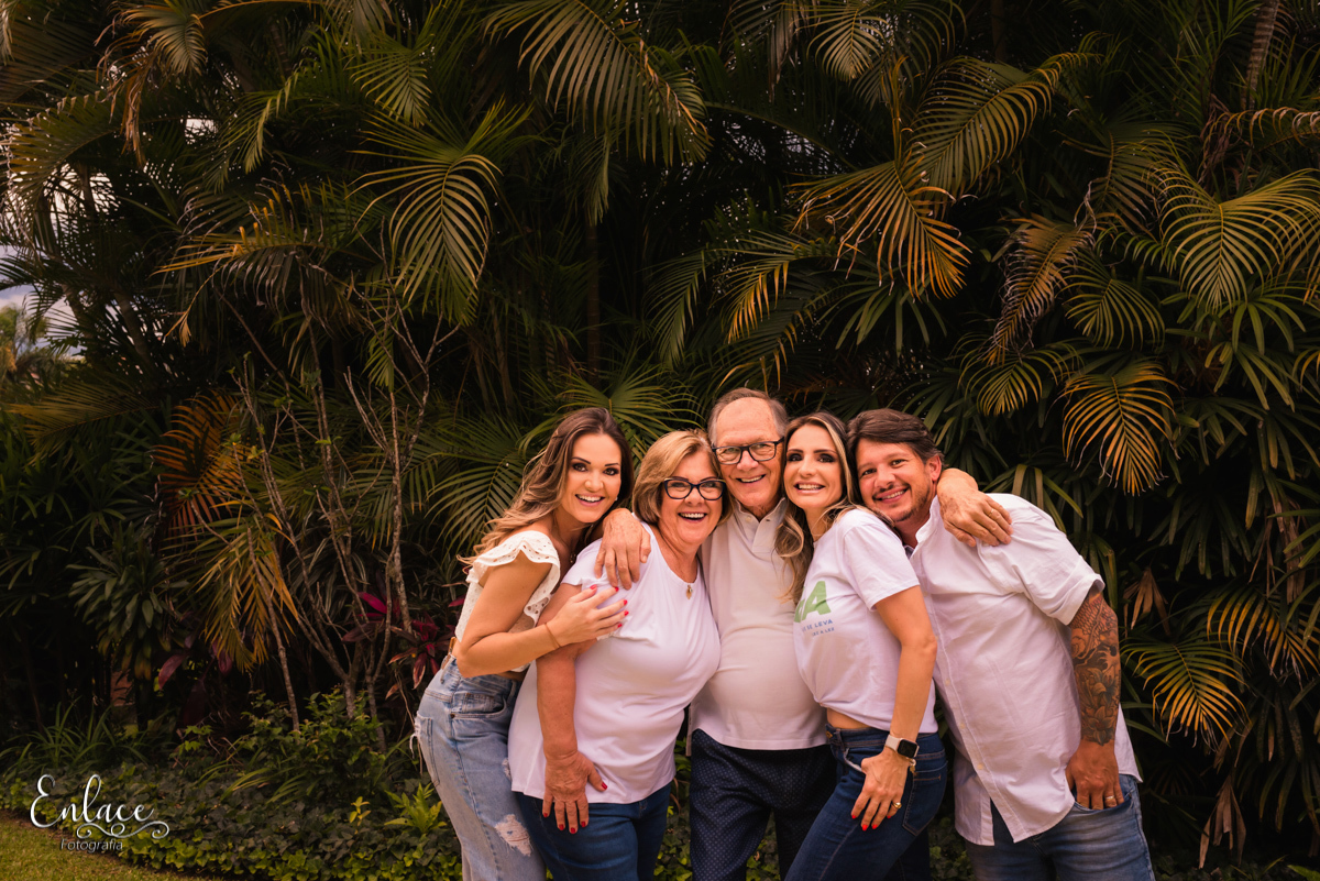 ensaio de família grande, casa da avó, lajeado RS, enlace fotografia, Vinicius Scherer