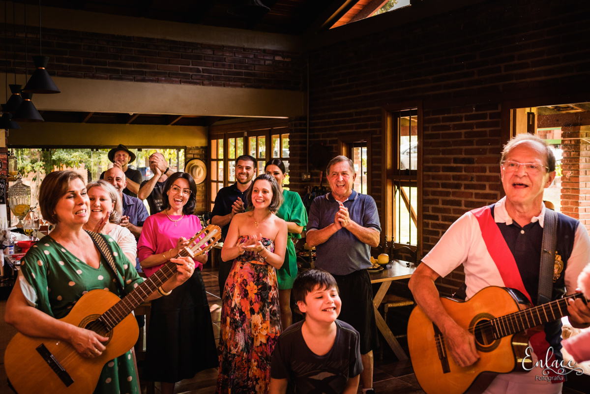 aniversário menina, 2 aninhos, decoração tema Minnie mouse, sitio, feito em casa, família, pandemia 