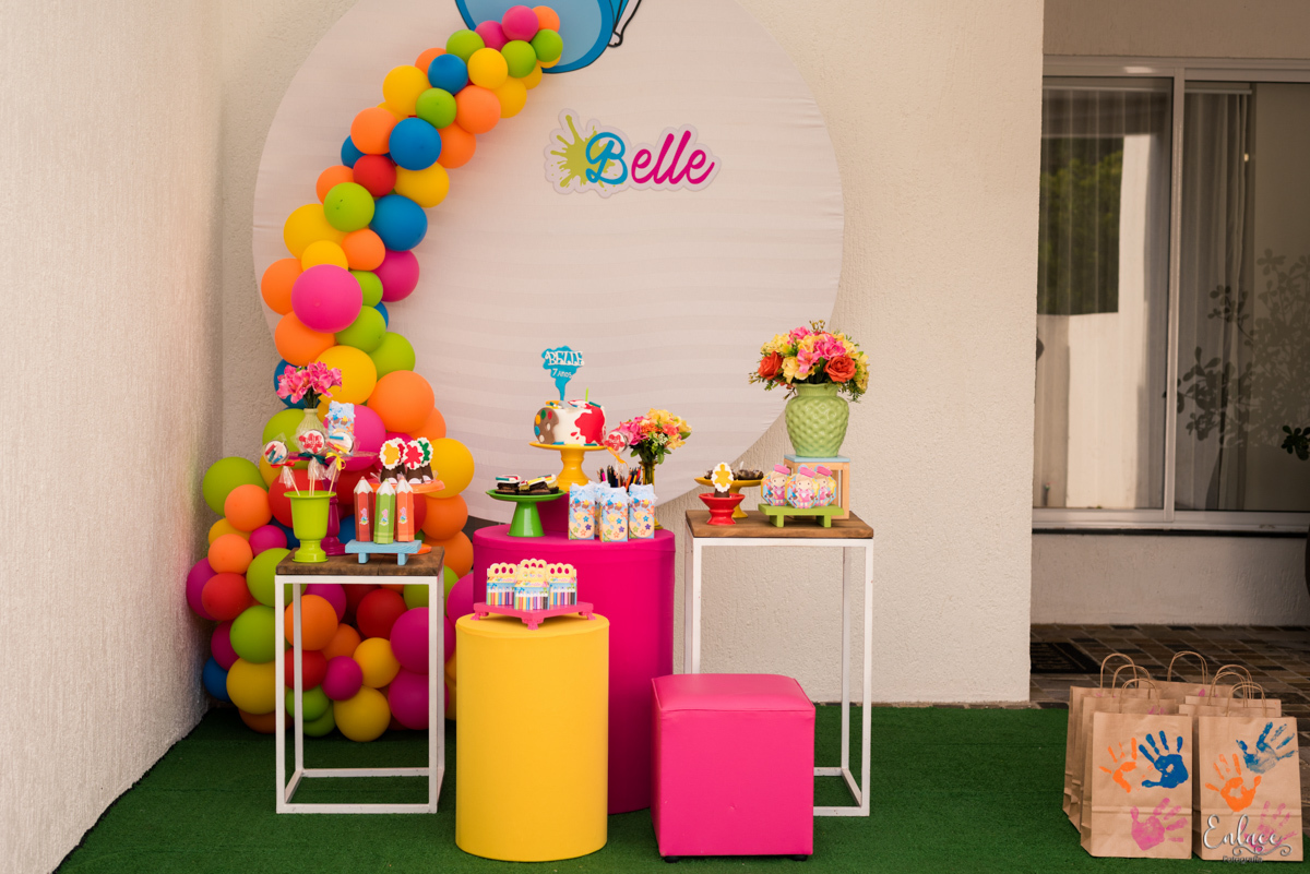 aniversário-infantil-drive-thru-pandemia-intimista-isolamento-social-menina-colorido-decoração-7-anos-lajeado-fotógrafo-família-vinicius-scherer-enlace-fotografia