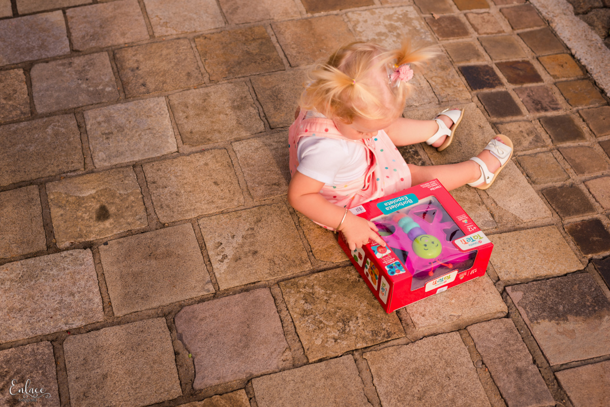 aniversário-infantil-drive-thru-pandemia-intimista-isolamento-social-menina-colorido-decoração-7-anos-lajeado-fotógrafo-família-vinicius-scherer-enlace-fotografia