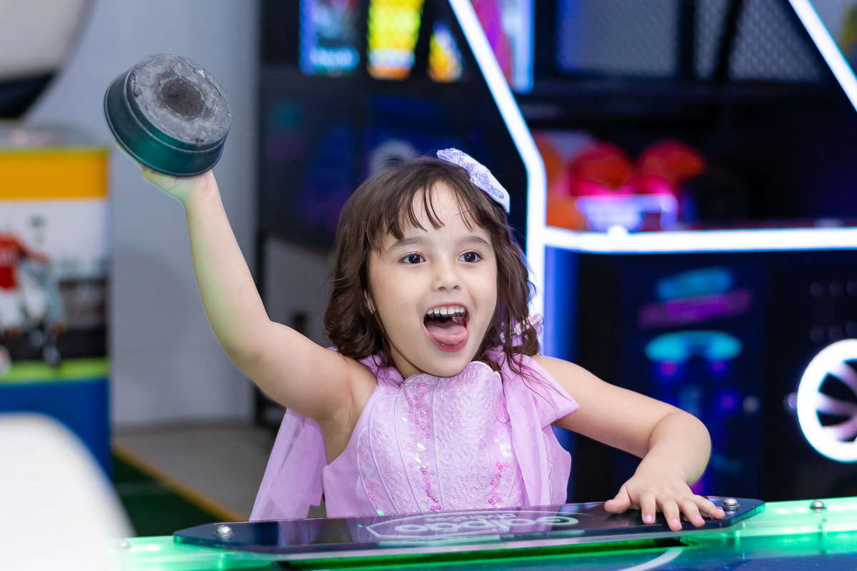 Momento diversão aniversário da Anna 4 anos na Estação faz de Conta Taquara