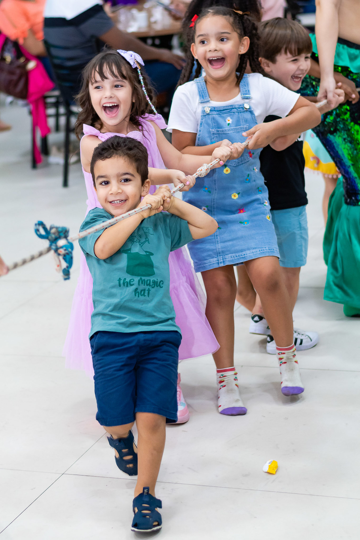 Momento diversão aniversário da Anna 4 anos na Estação faz de Conta Taquara