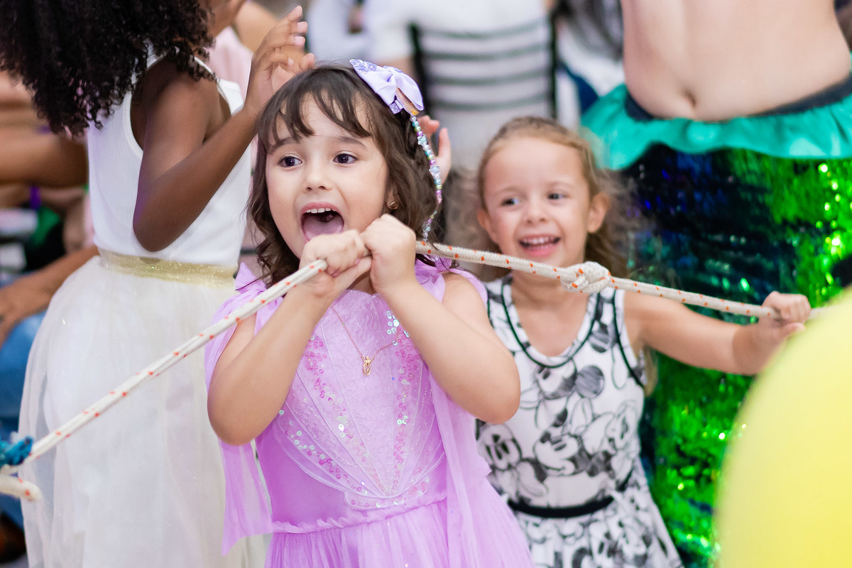 Momento diversão aniversário da Anna 4 anos na Estação faz de Conta Taquara