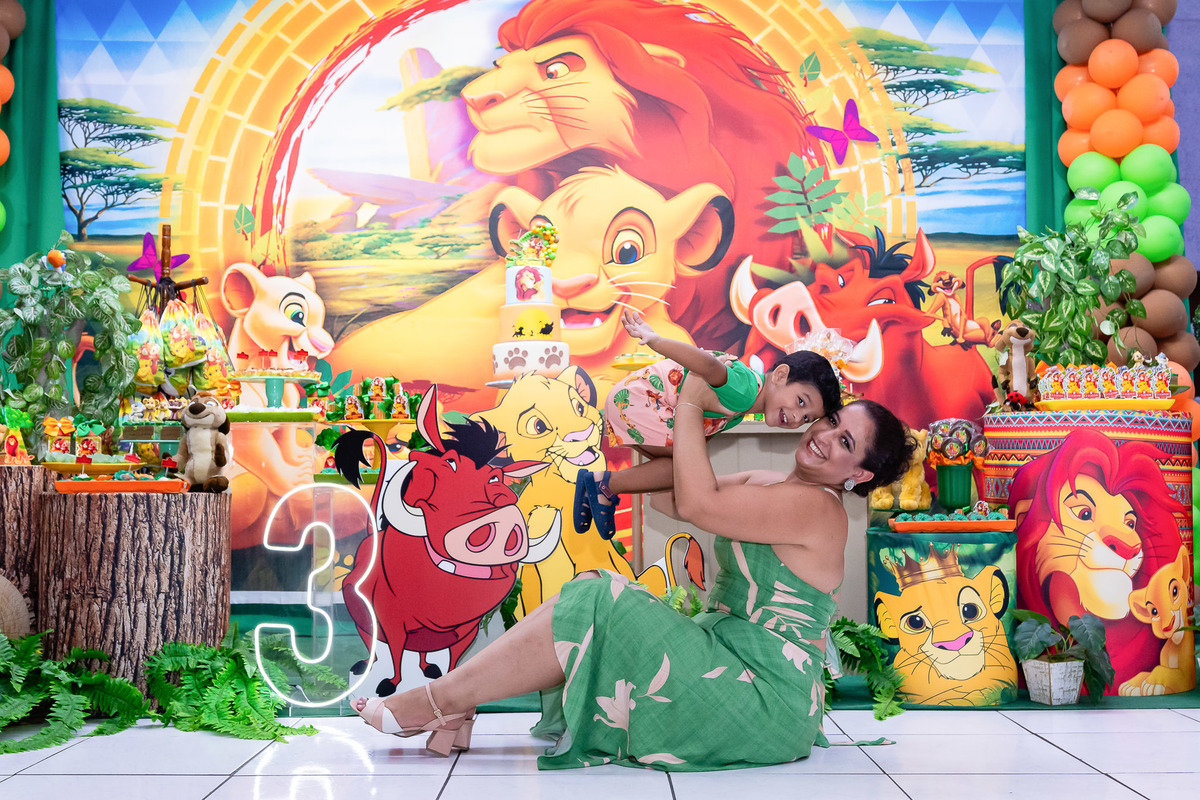 Pose Mãe e filho na festa infantil do Rei Leão Rio de Janeiro 05
