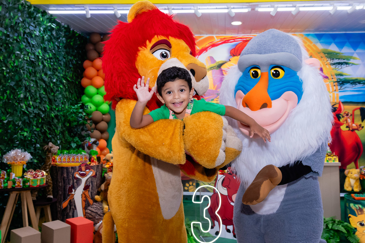 diversão festa infantil rei leão