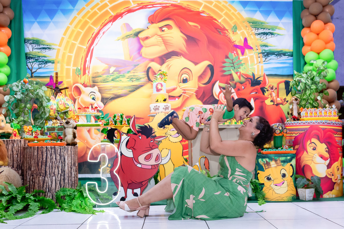 Pose Mãe e filho na festa infantil do Rei Leão Rio de Janeiro 04
