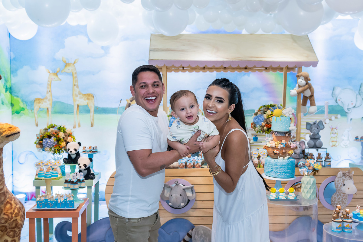 Registros que eternizam a conexão familiar e a celebração de um ano de muitas descobertas e felicidade