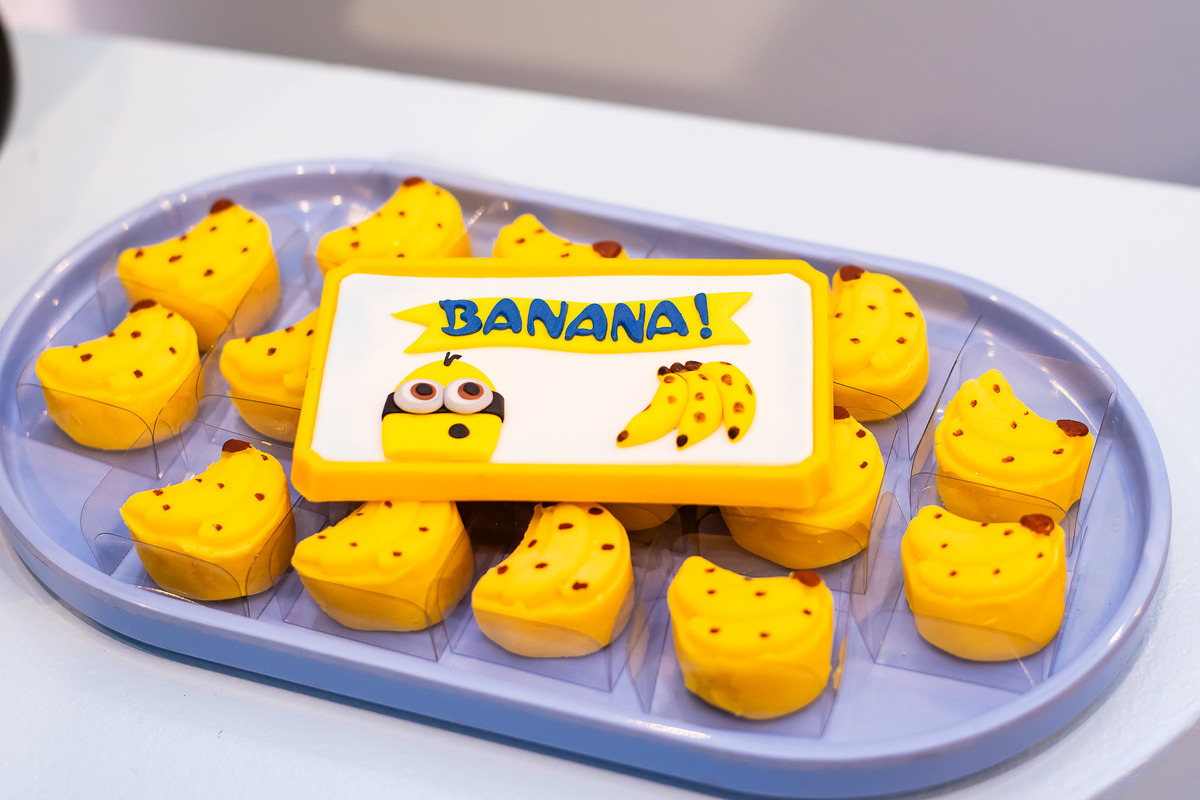 detalhes dos personalizados exclusivos da festa Minions no Espaço Pimenteira 3
