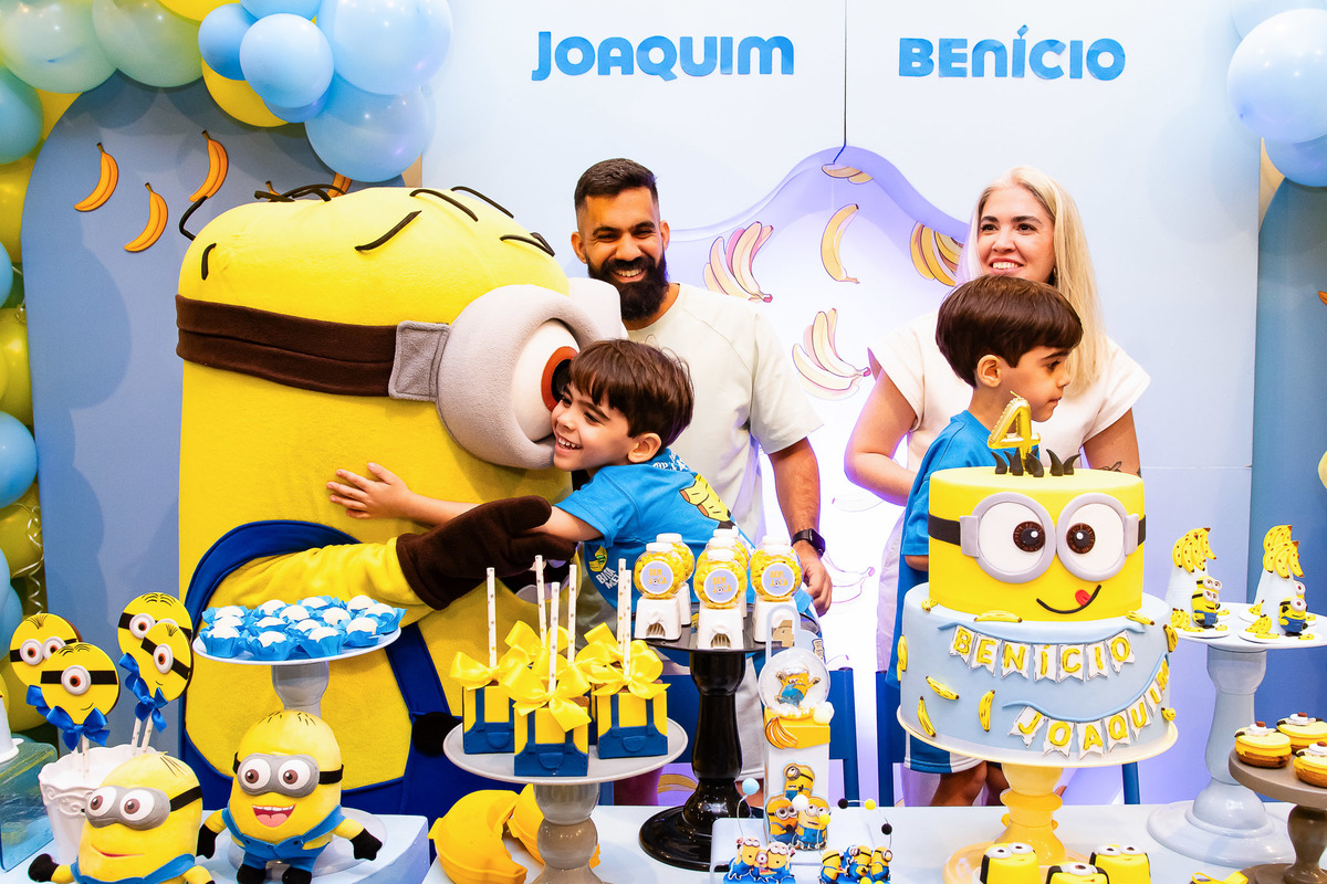 O moimento especial do parabéns, celebrando mais um ano de vida com muita alegria no Rio de Janeiro