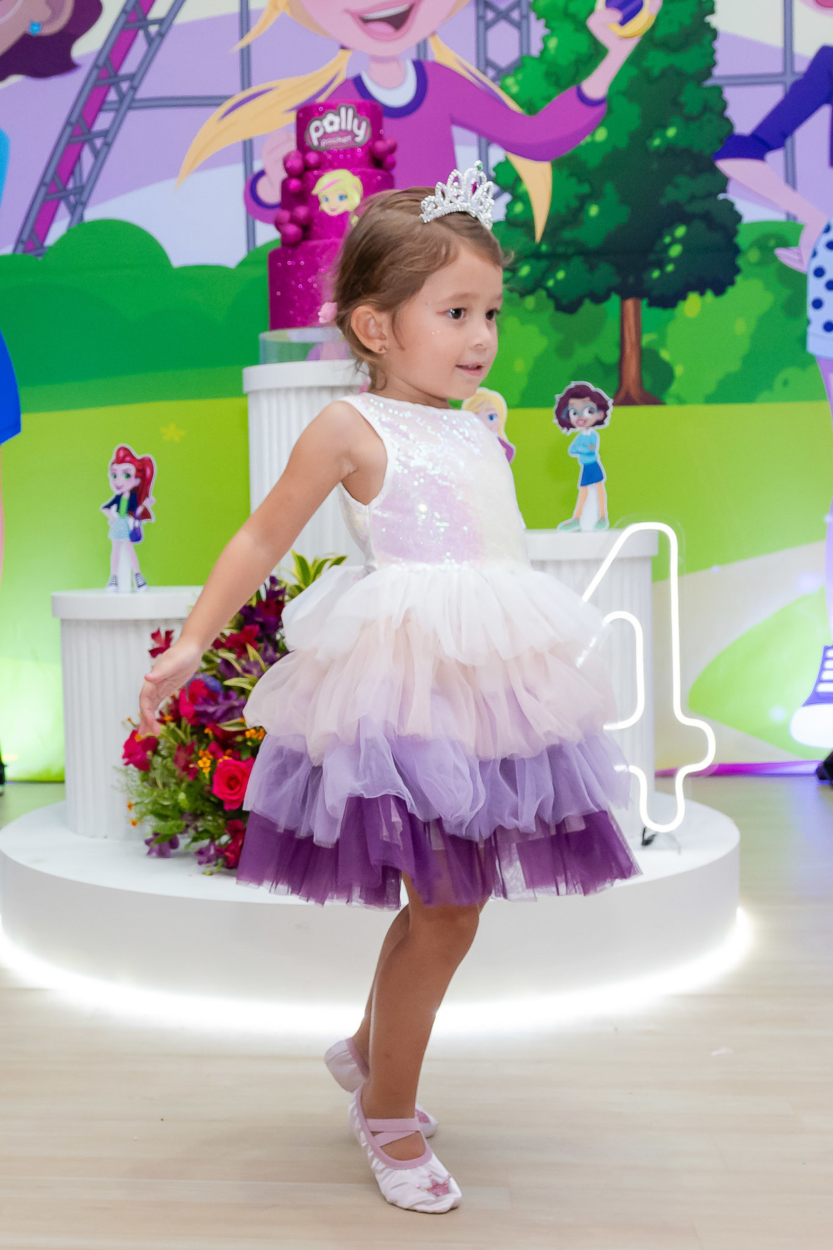 O encanto da Betina vestida de bailarina para o momento especial da festa 3