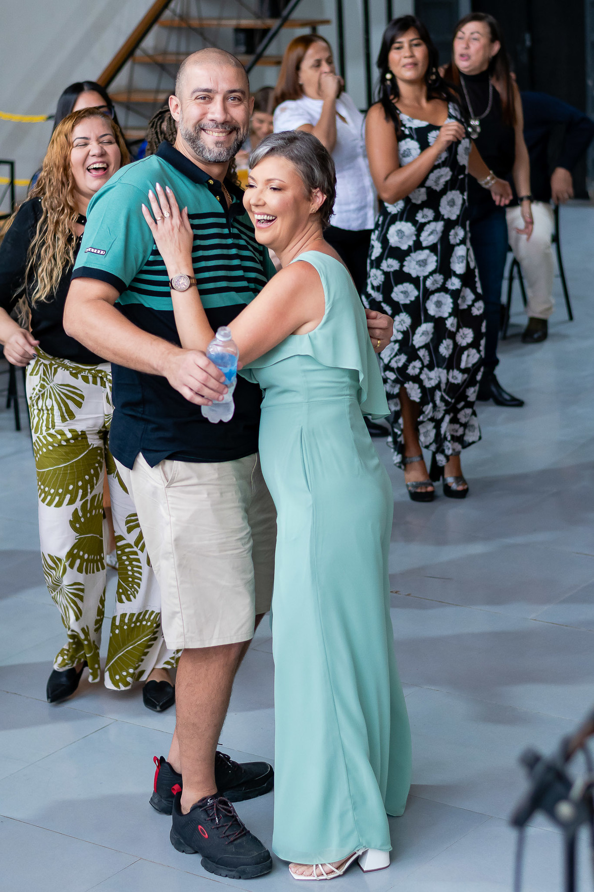 Fotos da Andrea dançando na sua festa de 50 anos 4