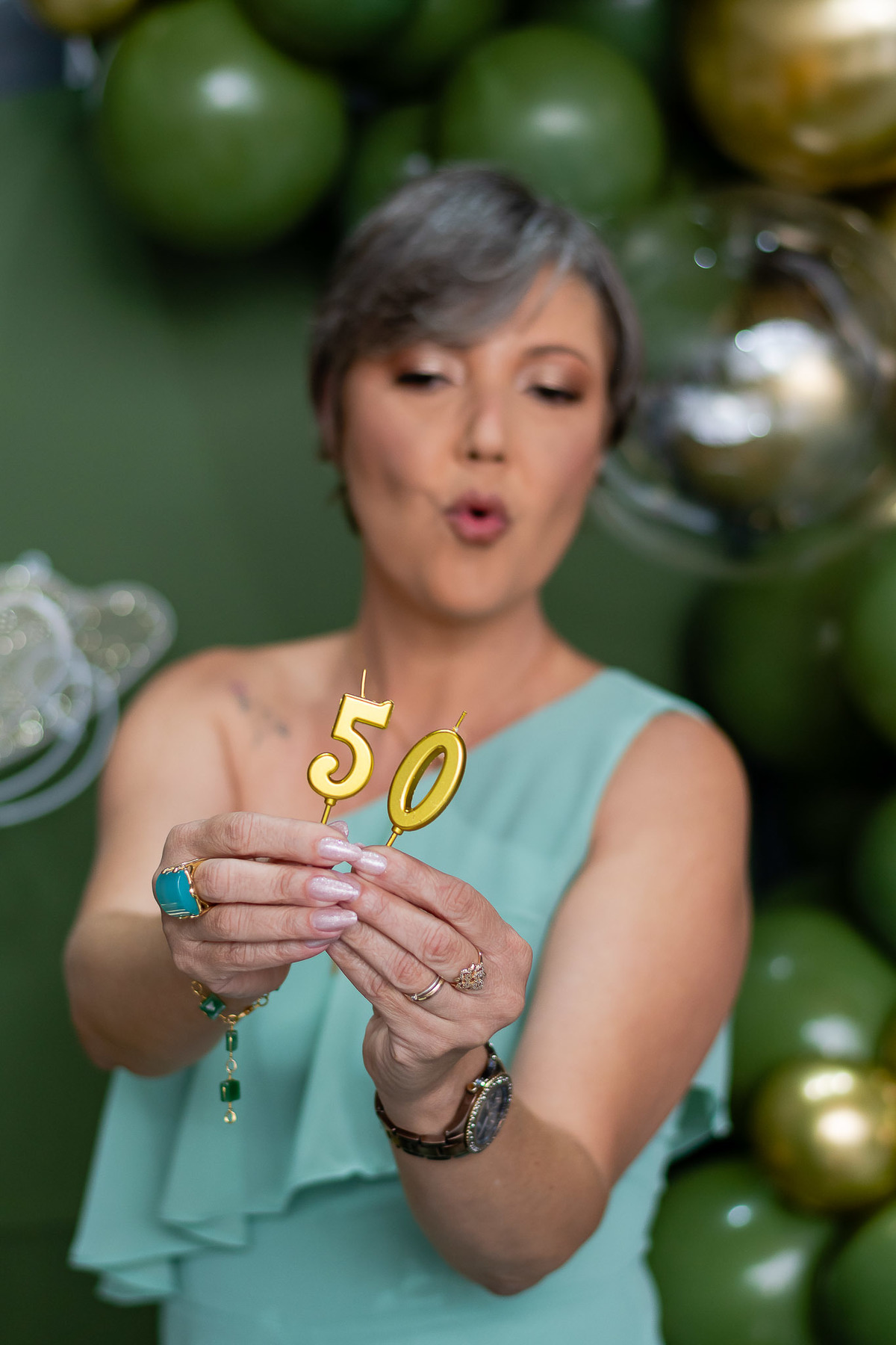 Poses na decoração para aniversário 50 anos feminino 1