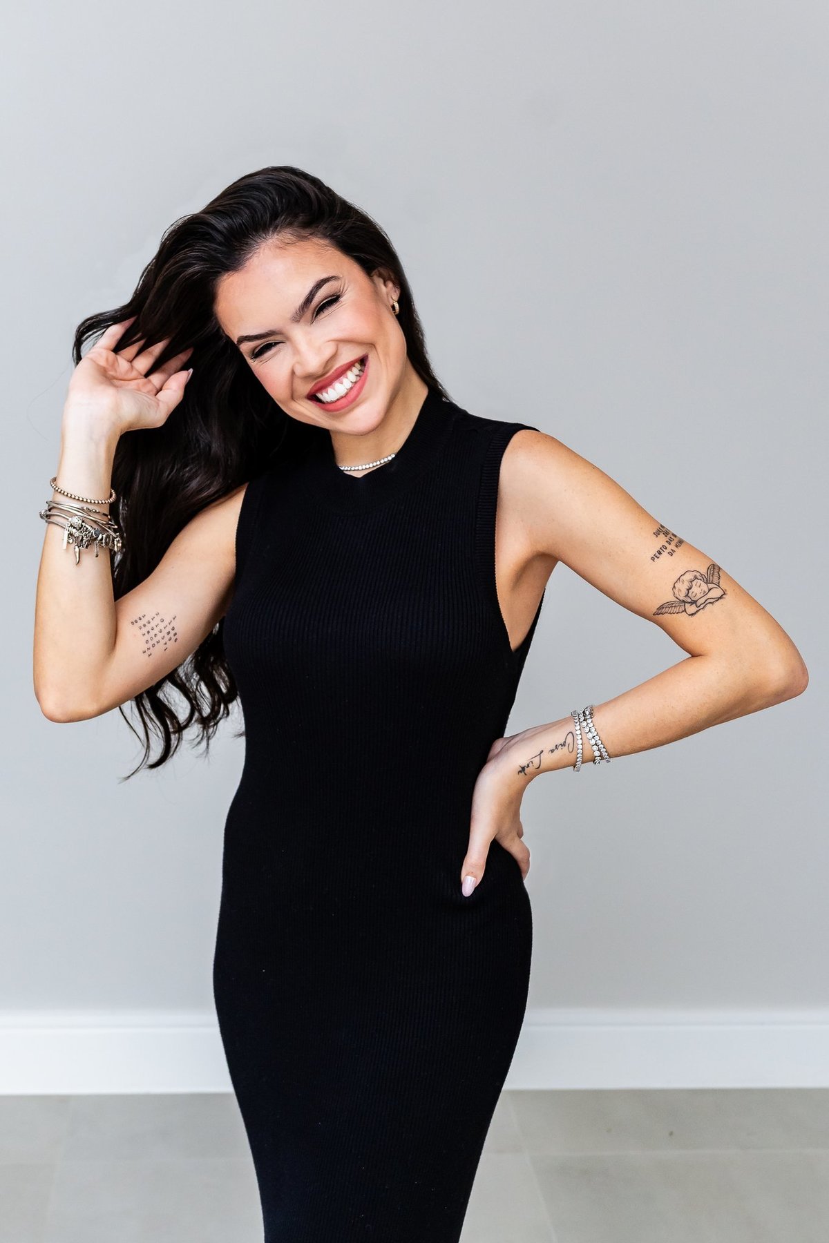 Roberta celebrando seu ciclo de aniversário em um ensaio feminino com estilo e personalidade 3