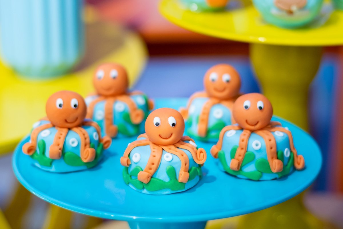 detalhe dos doces personalizados da festa infantil Bob Esponja 4