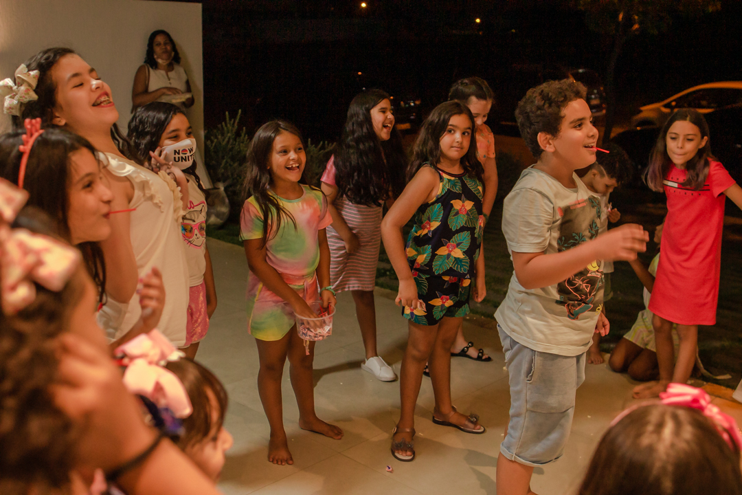 Infantil - 9 anos -  Brincadeira - Esther