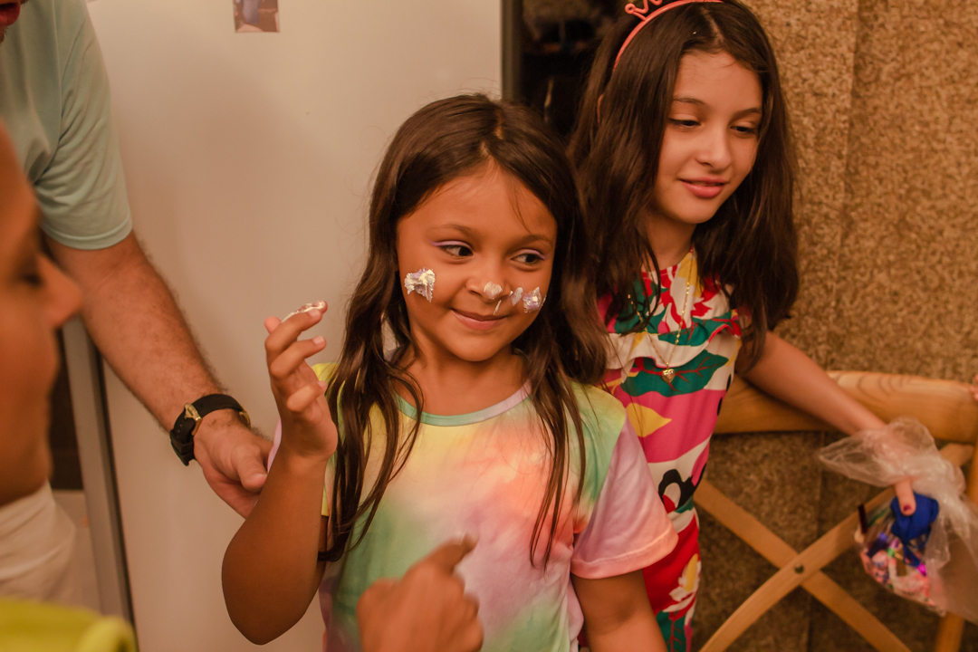 Infantil - 9 anos -  Parabéns - Esther