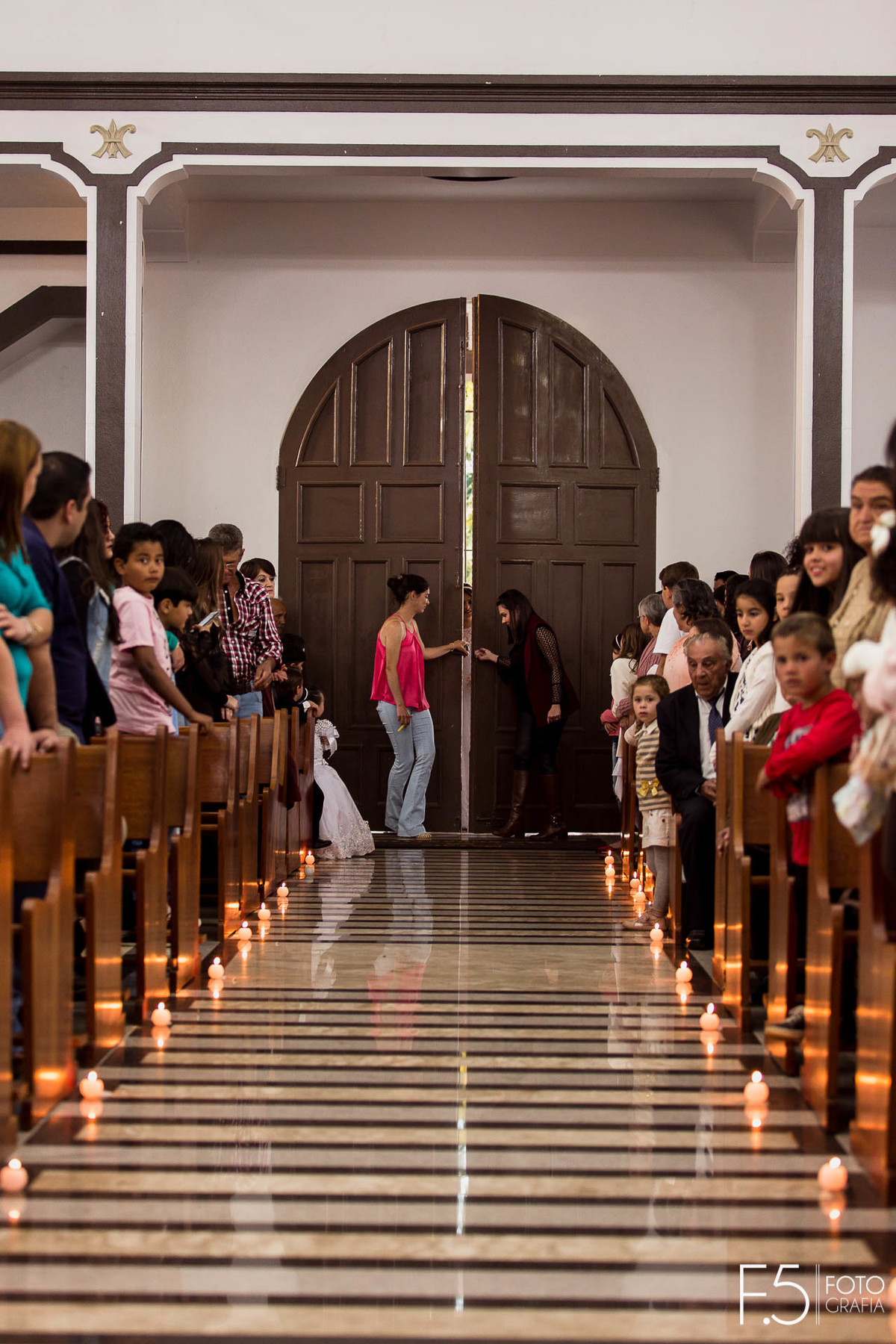 Noiva, entrada da noiva, emocionante