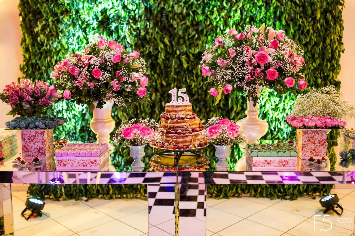 Festa 15 Anos Amanda, decoração da festa que foi realizada em Muzambinho - MG.