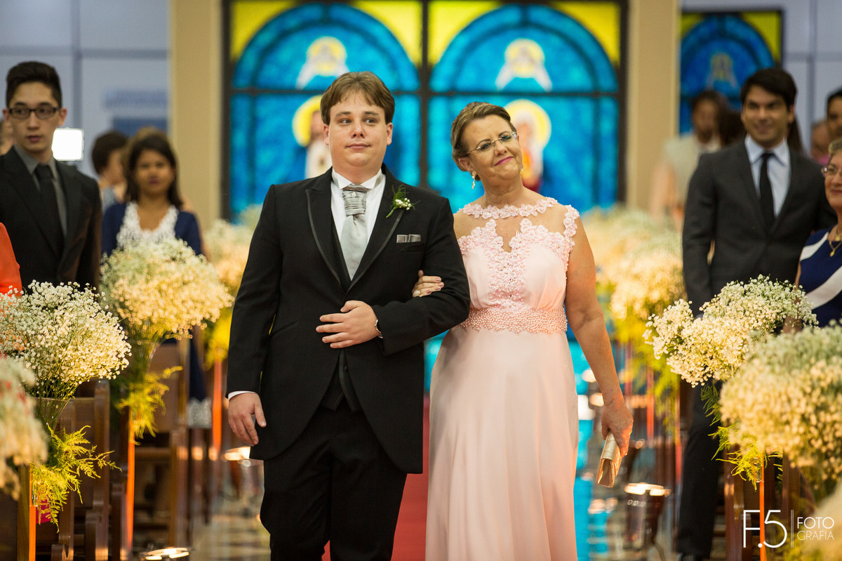 Fotógrafo de casamento Mococa, Mãe do noivo, Casamento, Casamento na igreja