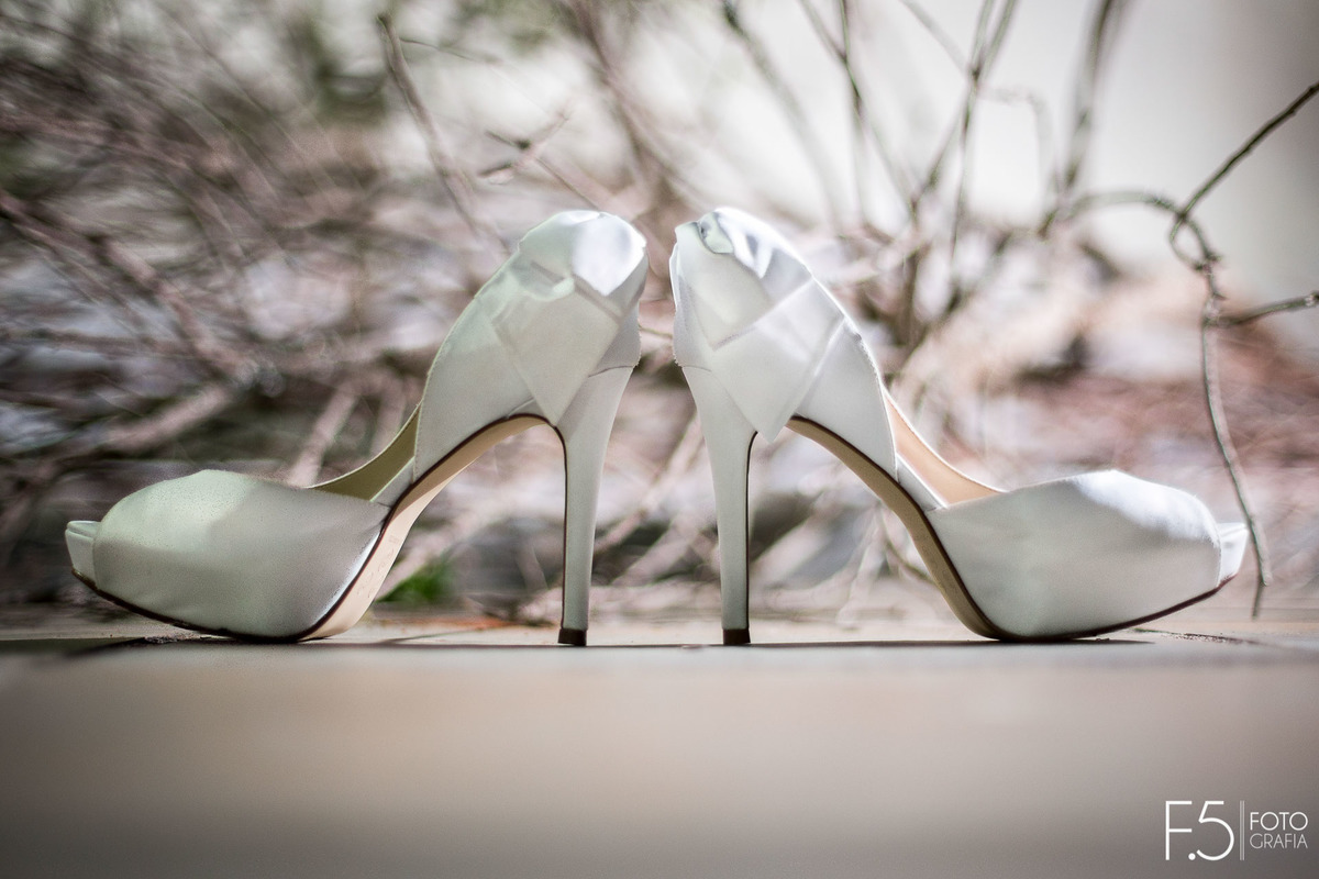 Making of da noiva, Márcia, sapatos de noiva, em Muzambinho - MG