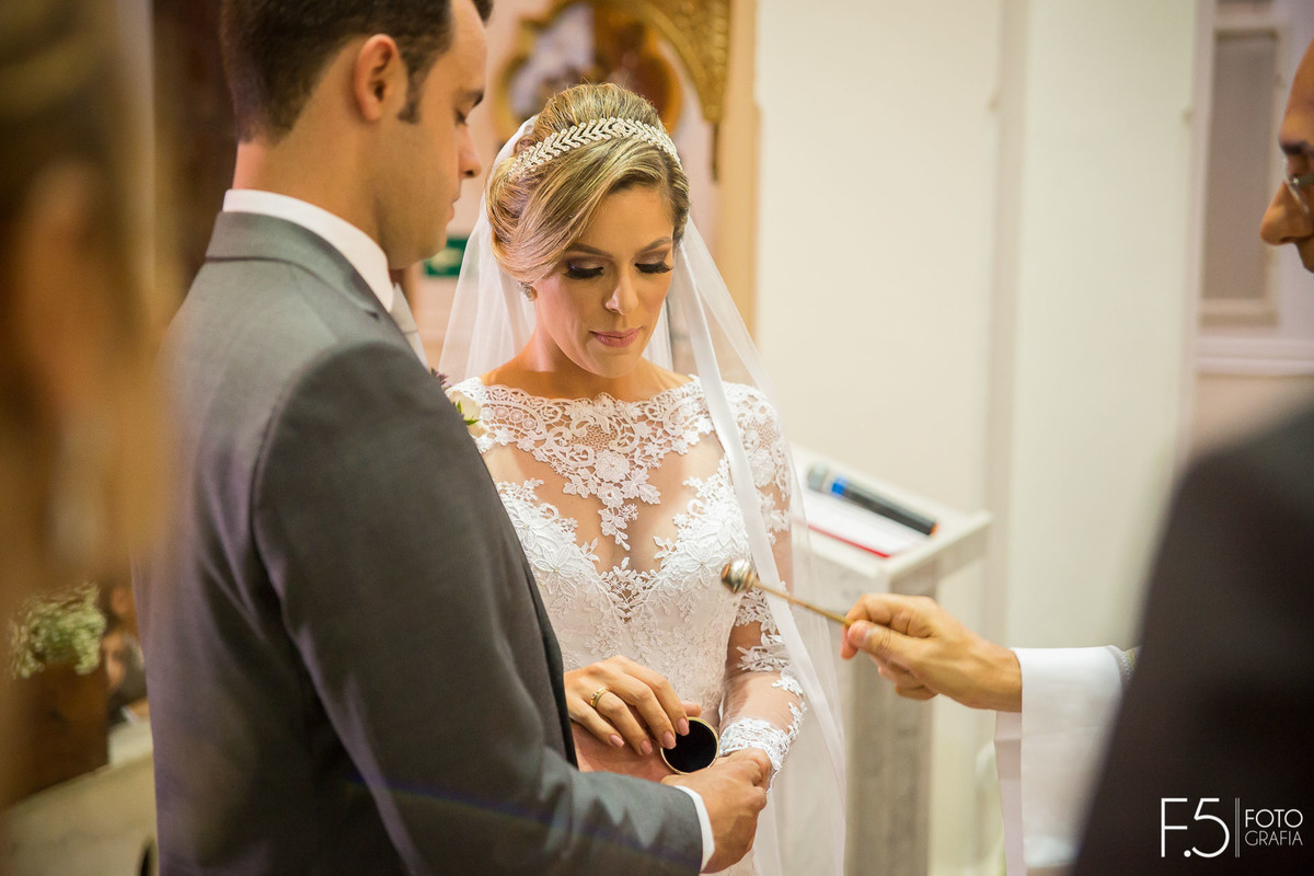 Noivos se olhando, Noivos, Cerimônia, Wedding, Wedding Brasil, Casamento