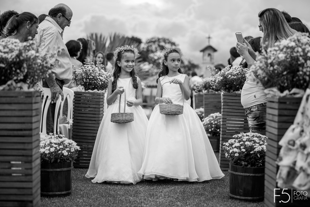 Vestido, Casamento ao ar livre, Casamento Nova Resende, Fotógrafo, Fotografia, Fotógrafo em Minas Gerais