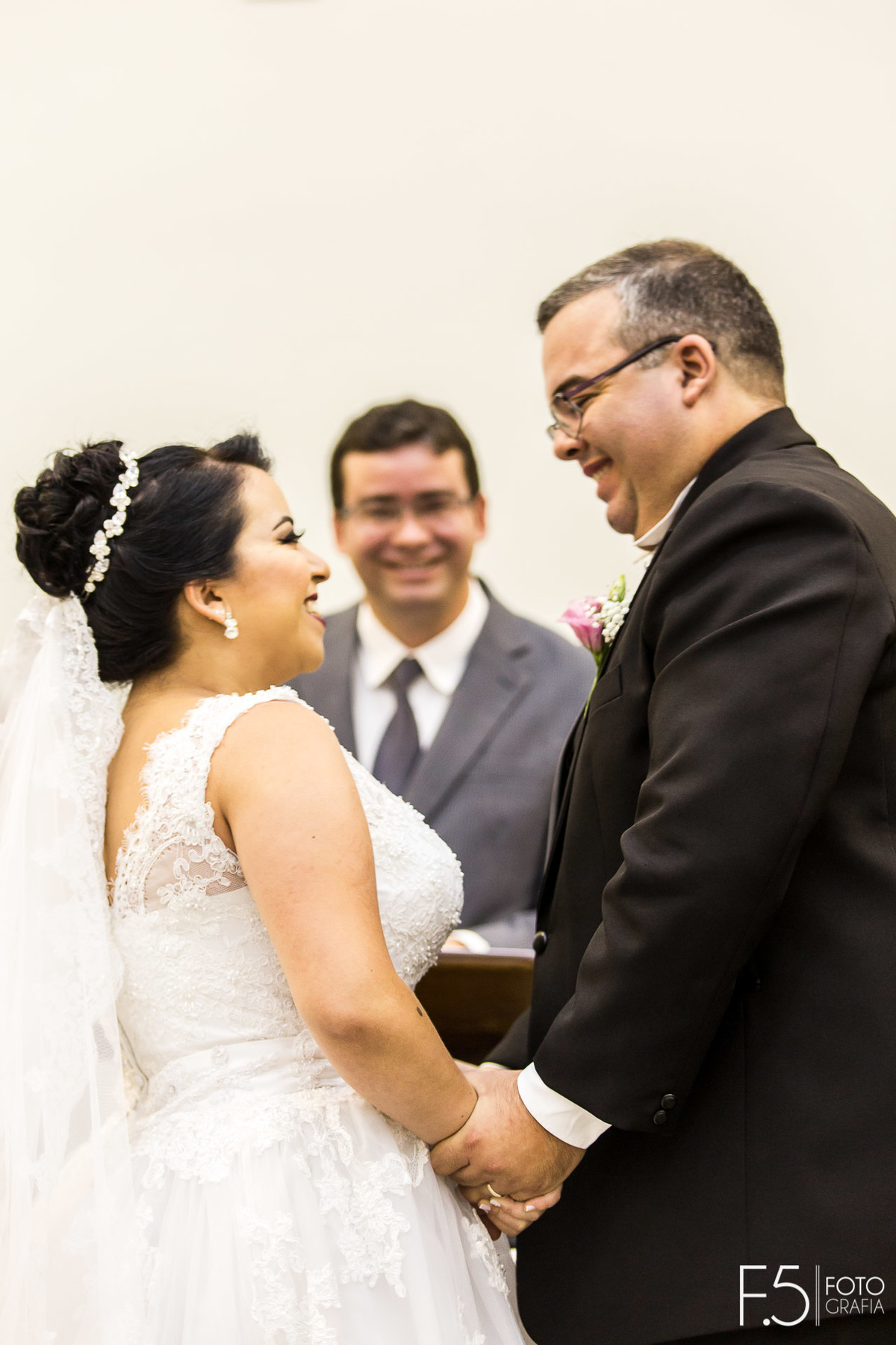 Noivos, cerimônia, casamento em Poços de Caldas MG