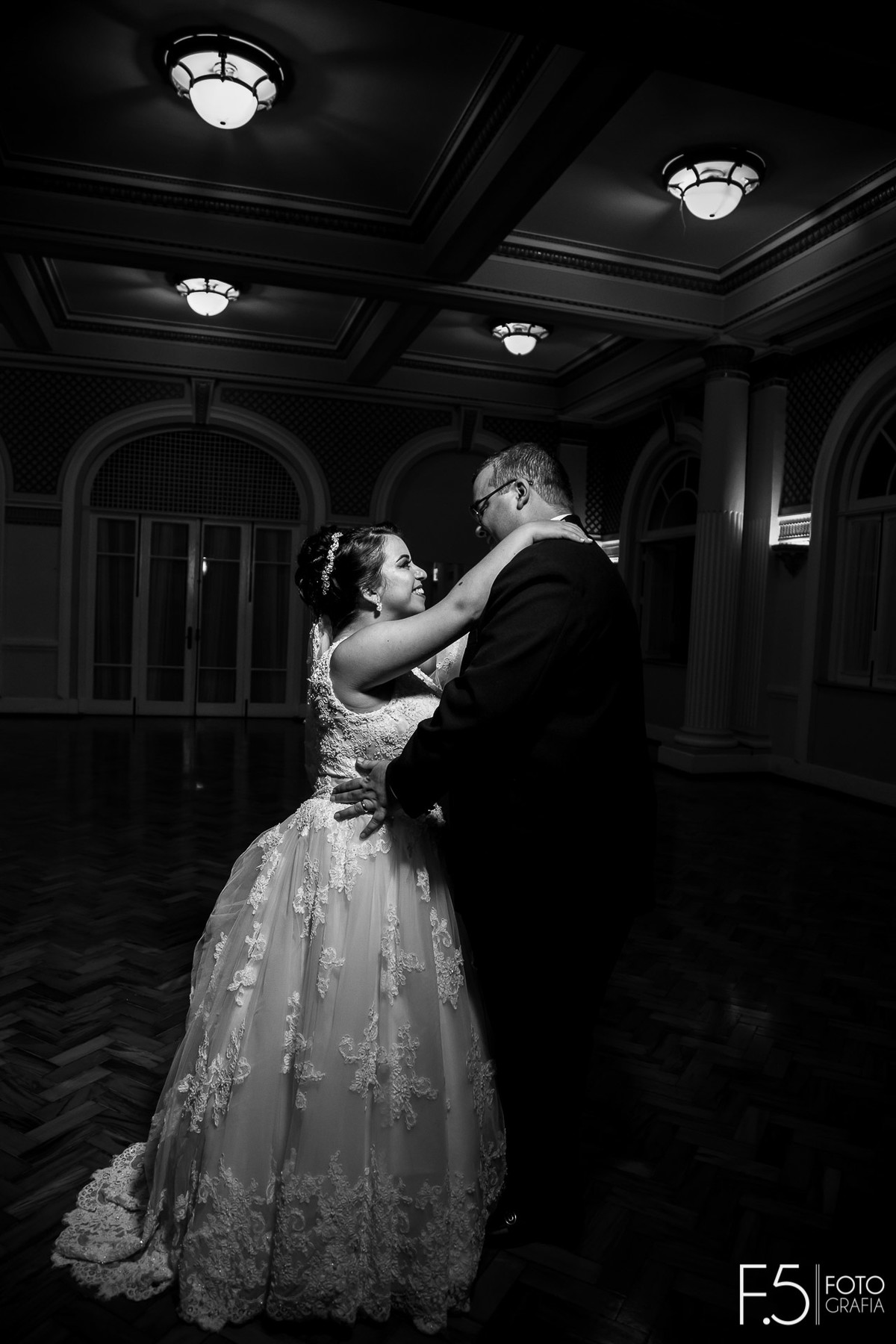 Noivos, amor, fotógrafo em MG, casamento em Poços MG