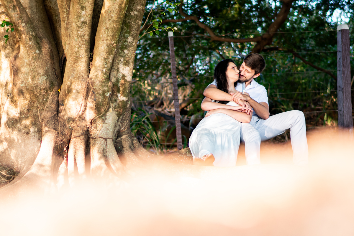 fotógrafo de casamento registra casal de noivos em ensaio pré casamento na cidade de jaú SP