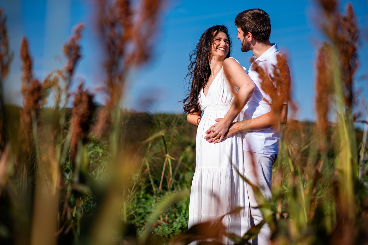 fotógrafo de casamento registra casal de noivos em ensaio pré casamento na cidade de jaú SP
