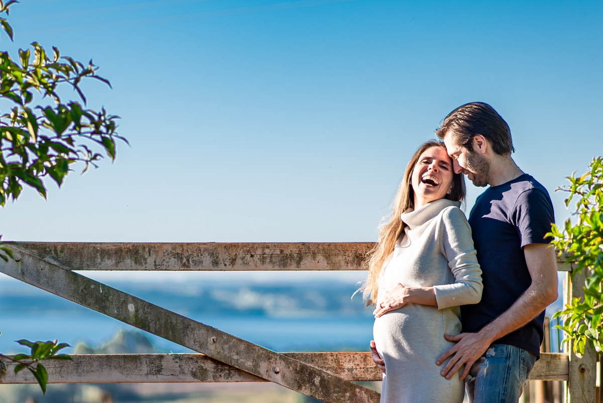 fotografo de gestante em Jaú, Pirajú, Itaí, Avaré, Brotas, interior de São Paulo, represa de jurumirim, ensaio fotográfico