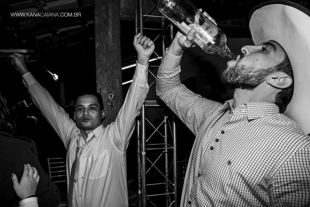 casamento no campo em piratininga sp marcela e felipe por kana caiana fotografia de casamento