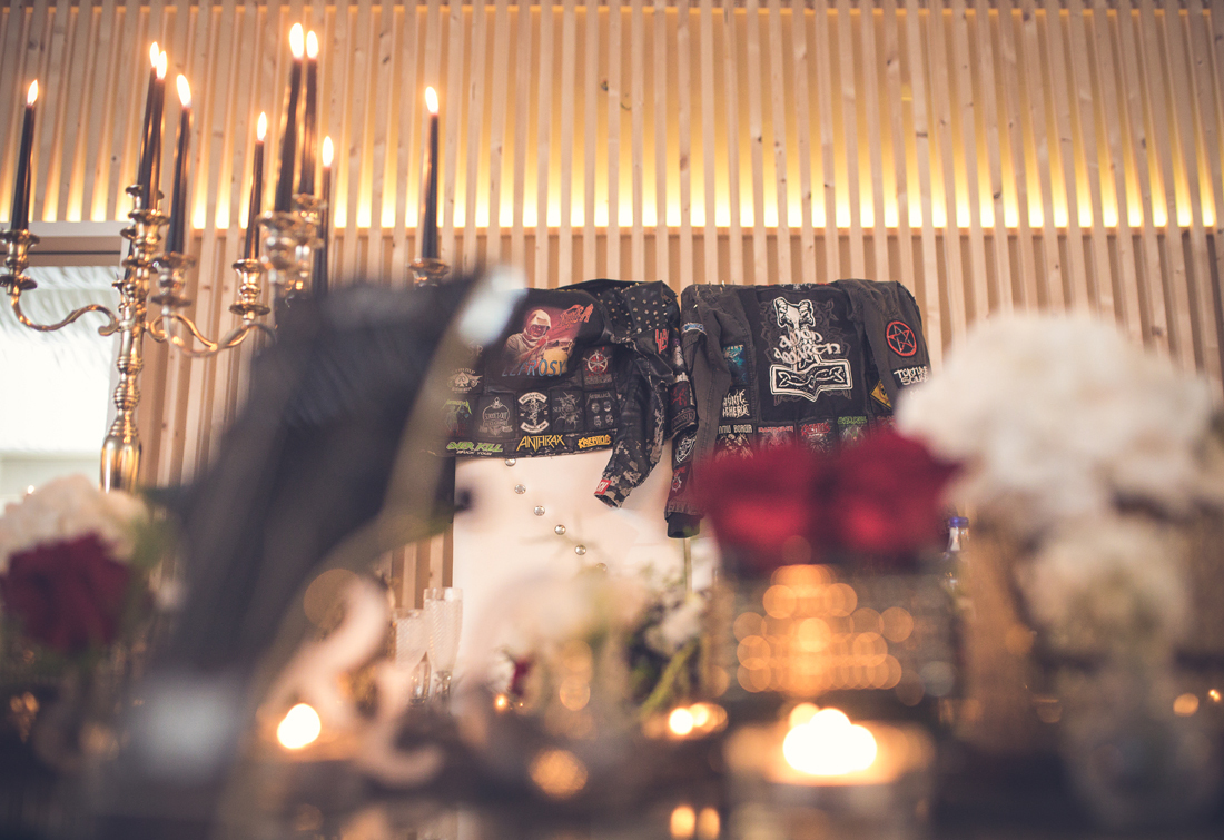 noiva metaleira #casamento2019 #infinityfeelings #liveitup #boda #wedding #rock #acdc #slayer #amonamarth #kreator 