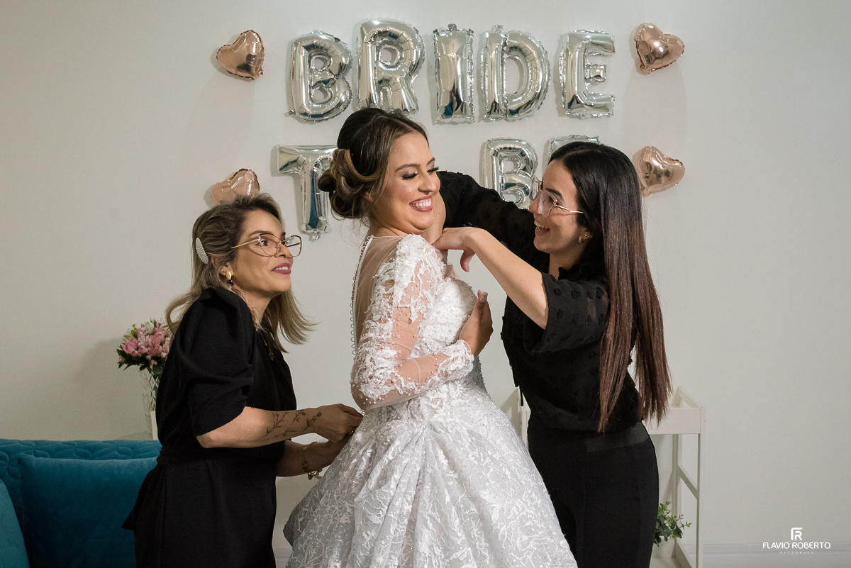 Making Of da Noiva no Ateliê Valéria Vendrasco em Guaratinguetá