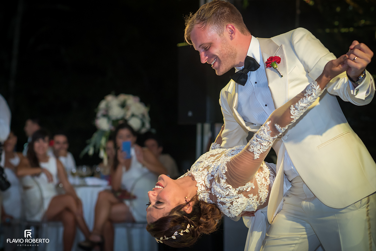 Casamento na Casa Hotel El Triangulo, em Armenia, região do Eje Cafeteiro de Colômbia